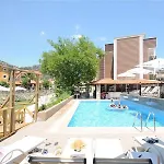 Dream 4* Turunç